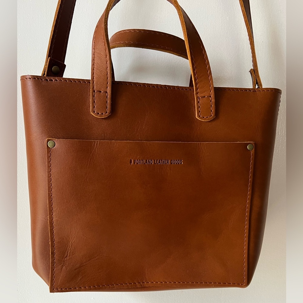 New Without Tags PLG Portland Leather Goods Mini Crossbody Honey - Never Used
